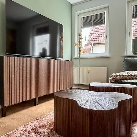 Neue Designwohnung Mit Terrasse In Der Altstadt 아파트 노르드하우젠