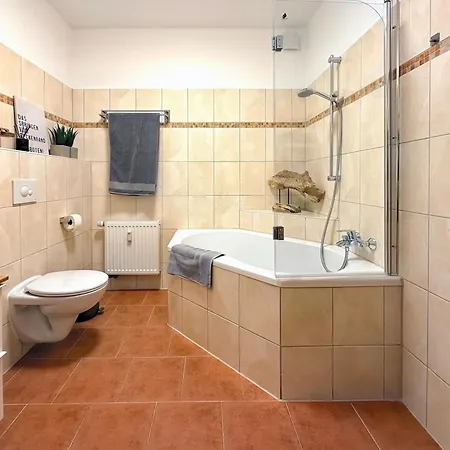 Neue Designwohnung Mit Terrasse In Der Altstadt 아파트 노르드하우젠